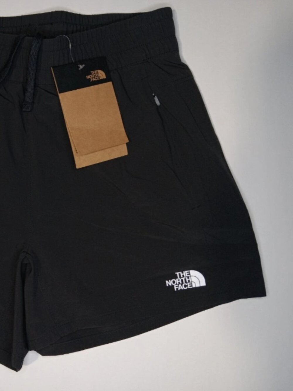The North Face Women's Britti Short 2.0 Athletic Shorts Asphalt Gray Size XS
